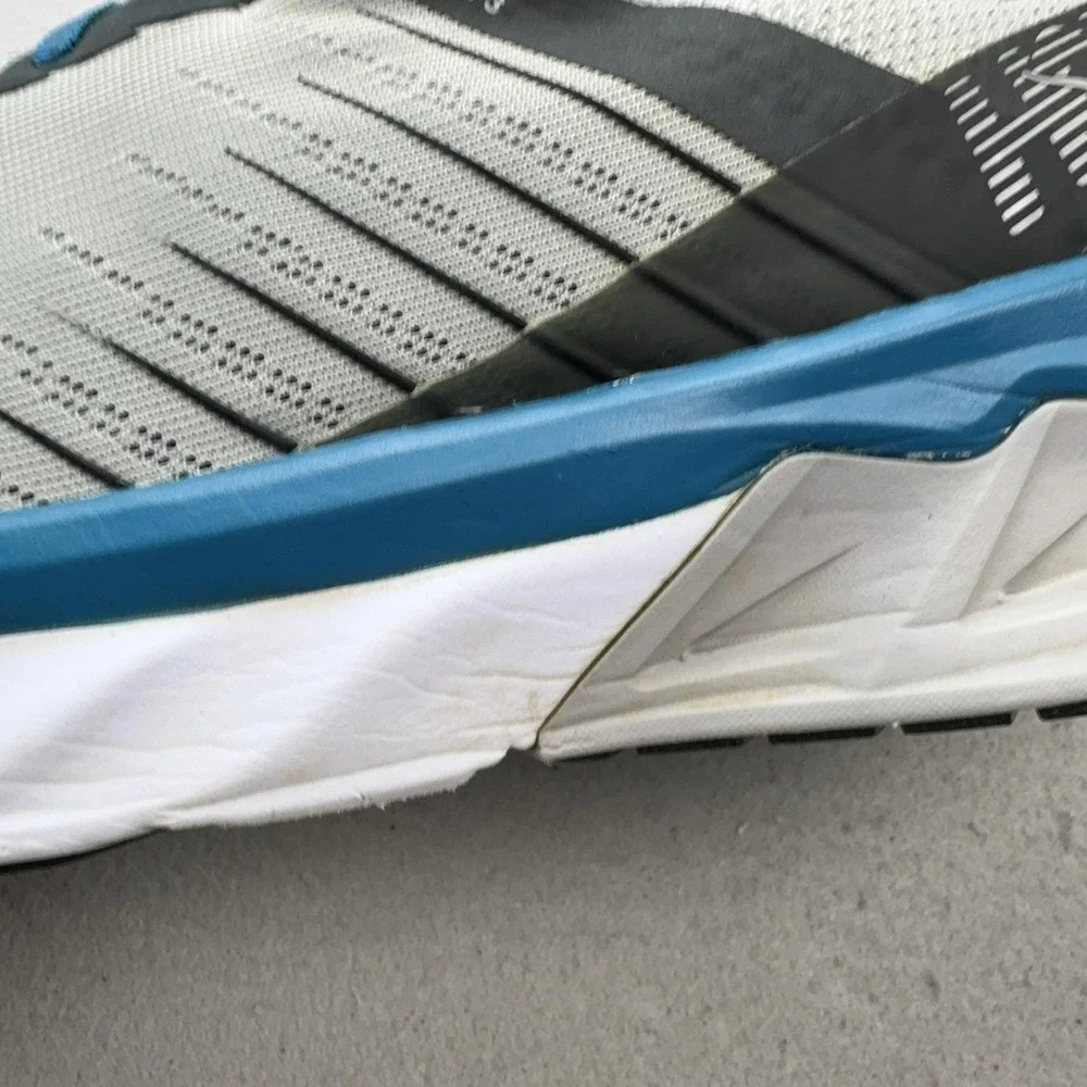Hoka One One Arahi 3 Running Shoes Mens Size 12 Gray Cushioned Sneakers